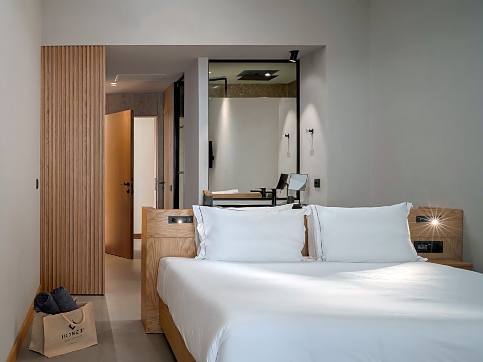 Ikones Seafront Luxury Suites