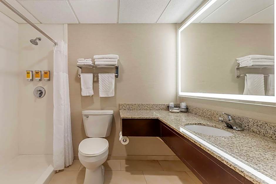 Best Western Plus Steeplegate Inn