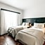5411 Soho Hotel