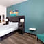 La Quinta Inn & Suites by Wyndham Austin NW/Lakeline Mall