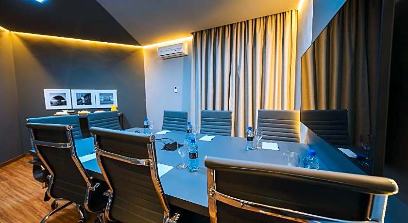 Mercure Curitiba Aeroporto Hotel