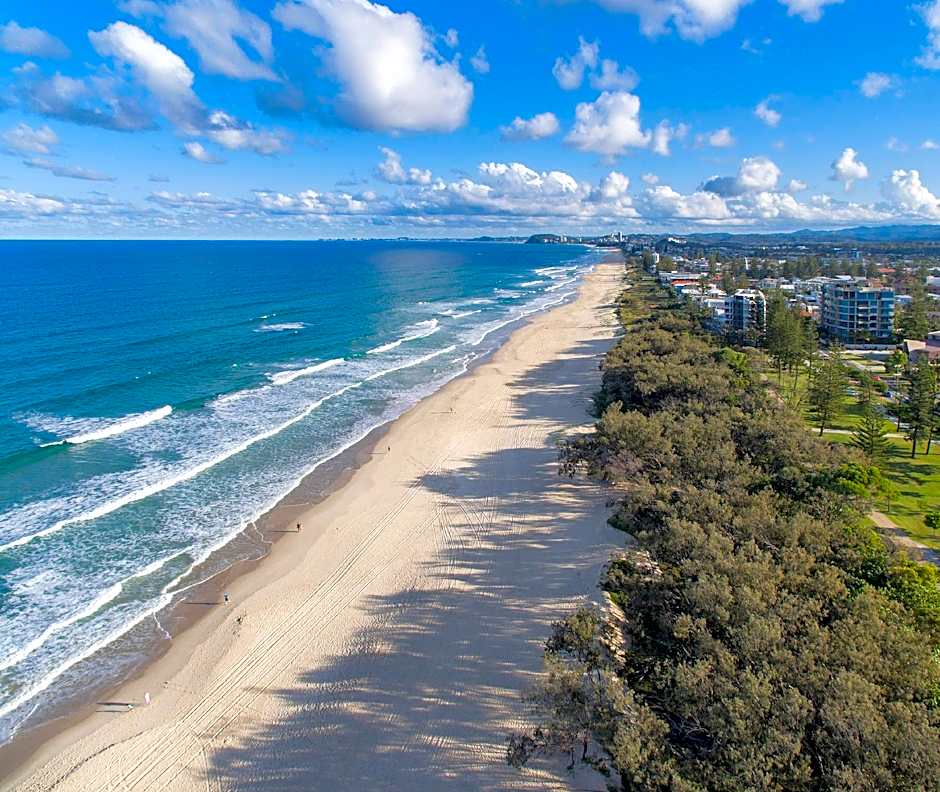 Oaks Gold Coast Calypso Plaza Suites