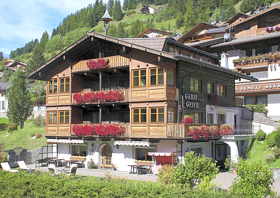 Garni Hotel Geier