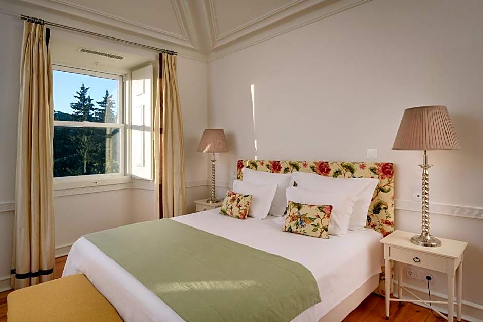 Hotel Casa Palmela  Small Luxury Hotels (Hotel & Villas)