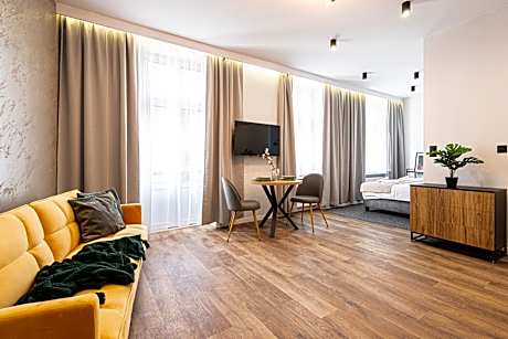 One-Bedroom Apartment with Balcony