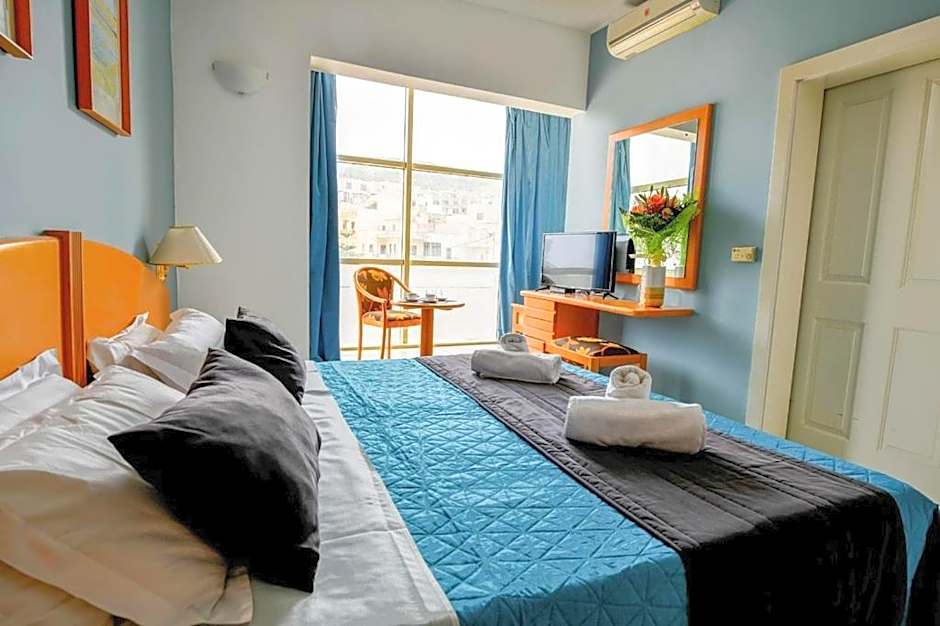 La Playa Hotel