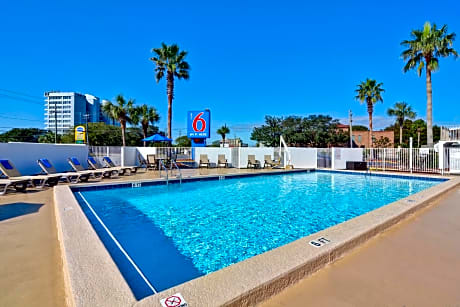 Motel 6-Destin, FL