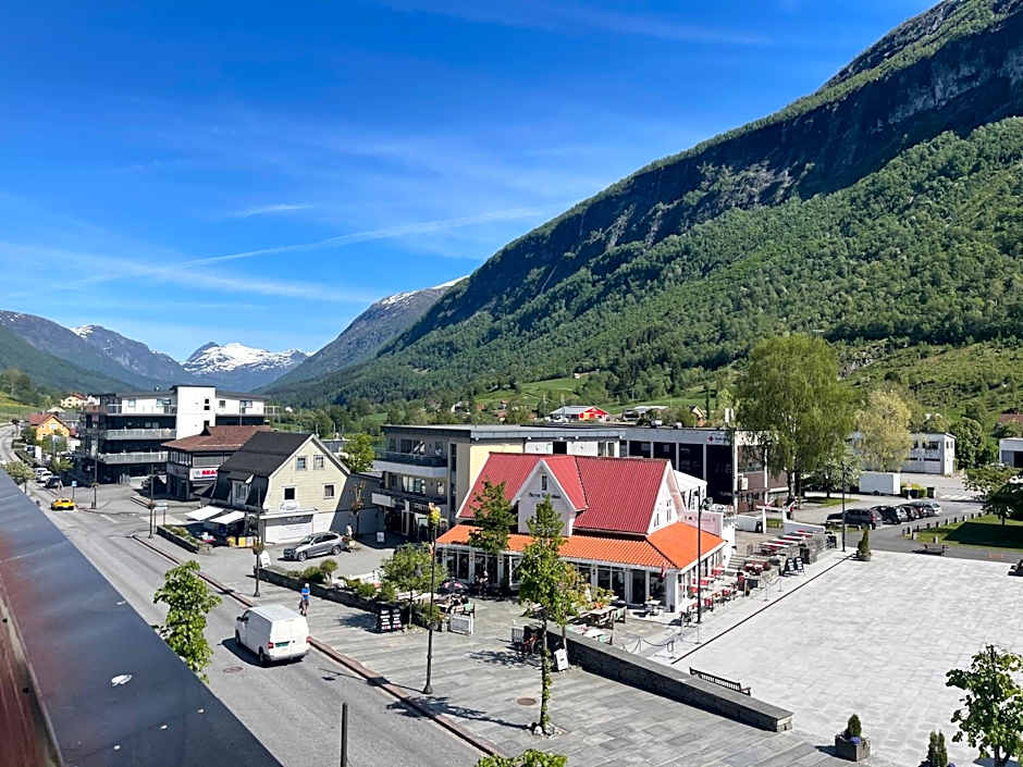 Stryn House Hotel