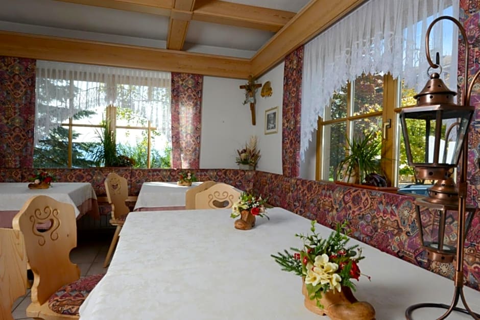 Albergo GARNI' AURORA