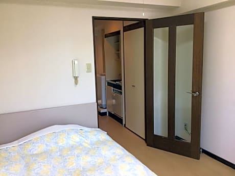 Single Room - Smoking