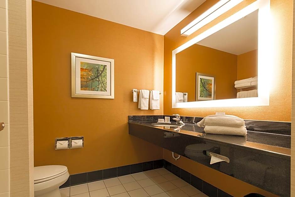 Fairfield Inn & Suites by Marriott Portsmouth Exeter