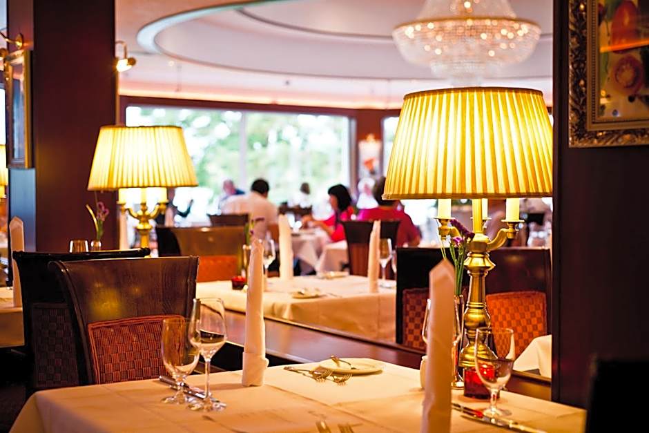 The Lodge @ Harvey's Point