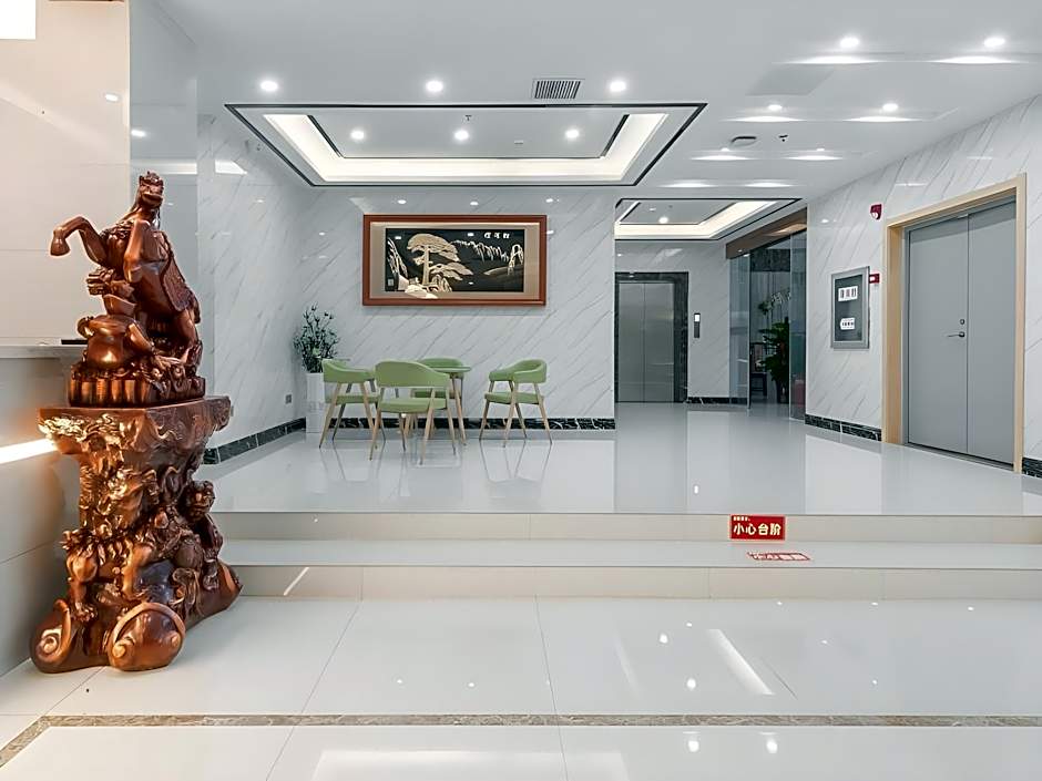 GreenTree Inn Wuhu Eshan Road University City