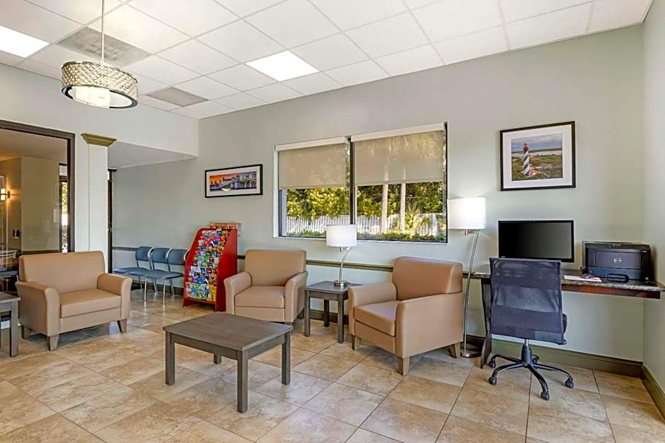 Quality Inn & Suites St Augustine Beach Area