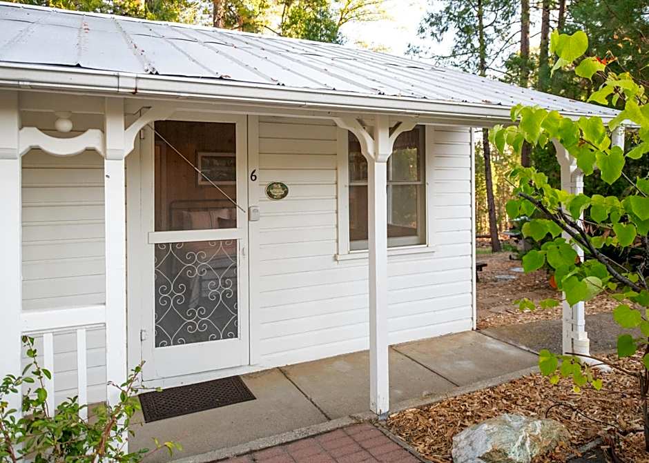 Inn at Sugar Pine Ranch