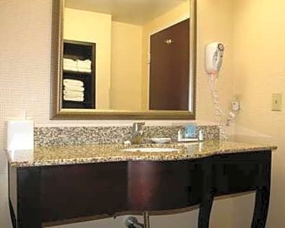 Hampton Inn Galax
