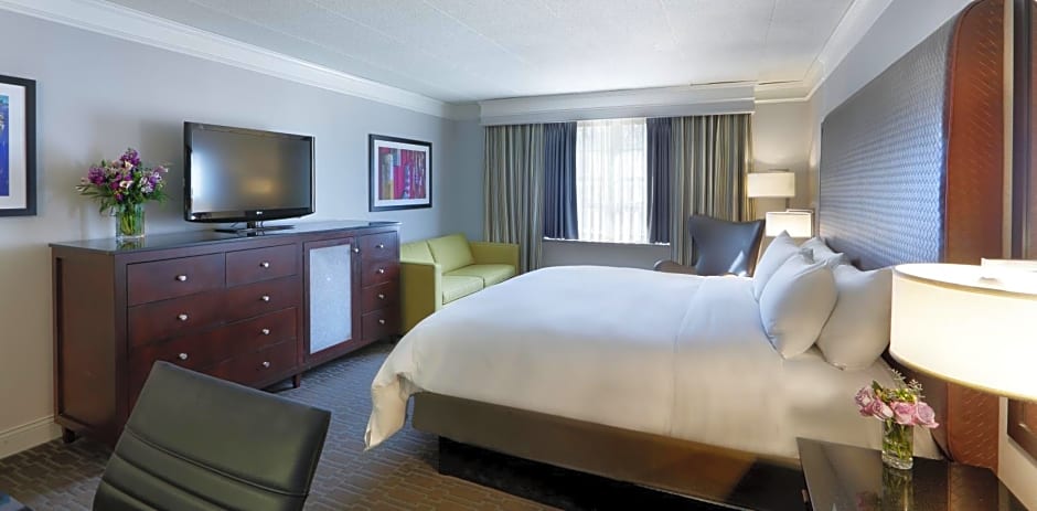 Hilton Mystic