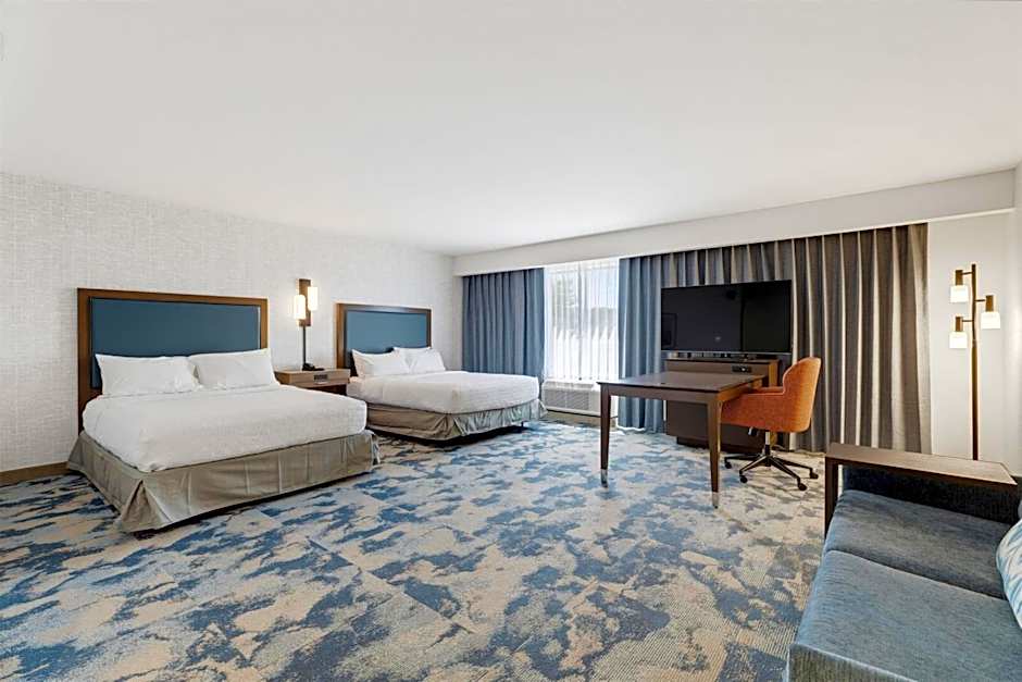 Hampton Inn Detroit/Dearborn