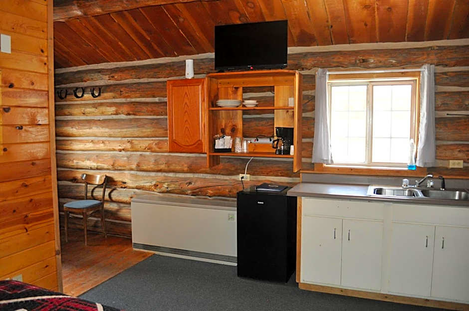 Crooked Creek Guest Ranch