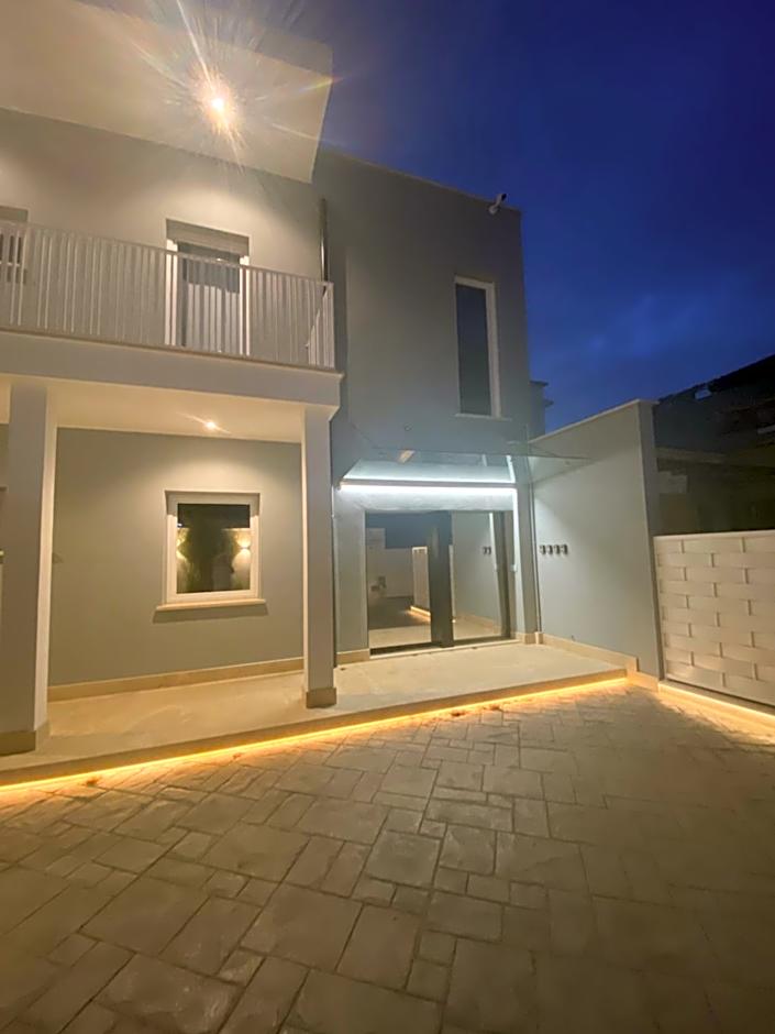 Grey House Guest House Luxury