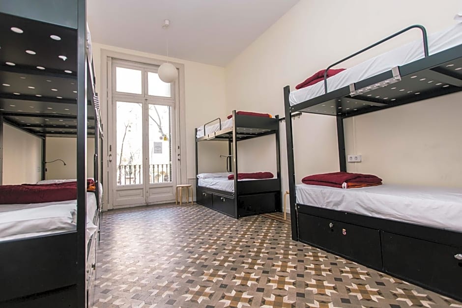 360 Hostel Barcelona Arts&Culture