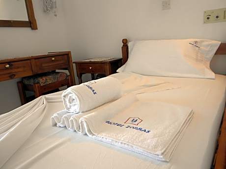 Triple Room with Sea View