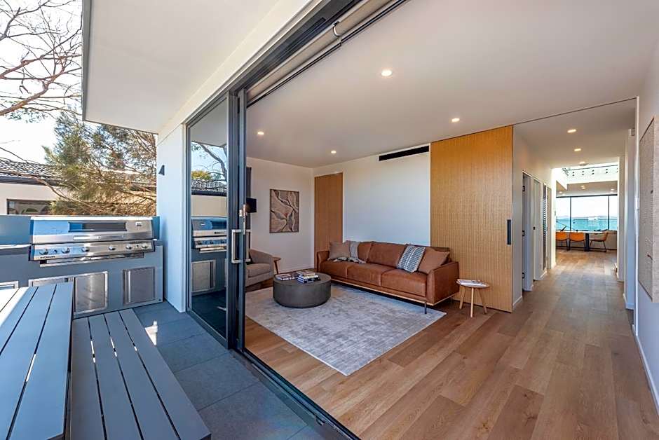 Award-winning beachfront luxury in Cremorne