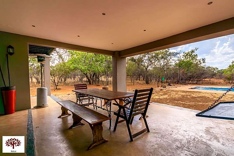 Zebula Golf and Wildlife Estate - Aardwolf Pax 10 - Moi Signature Luxury villa