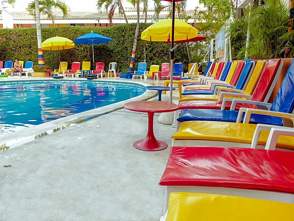 Sands Acapulco Hotel & Bungalows