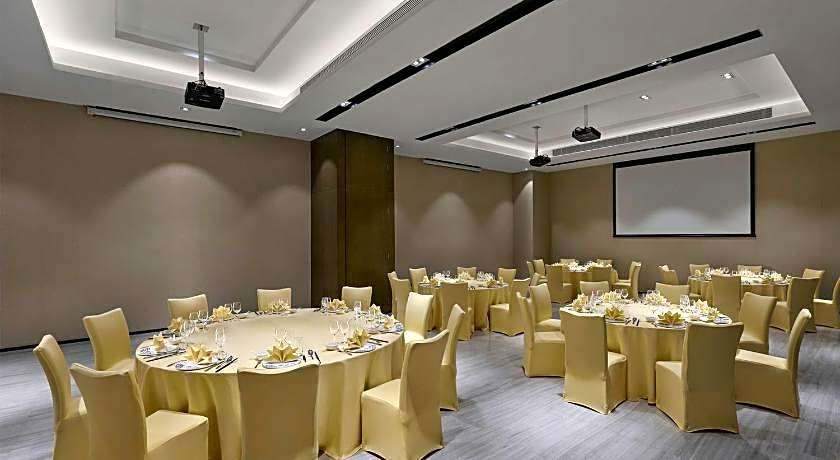 DoubleTree by Hilton Quzhou