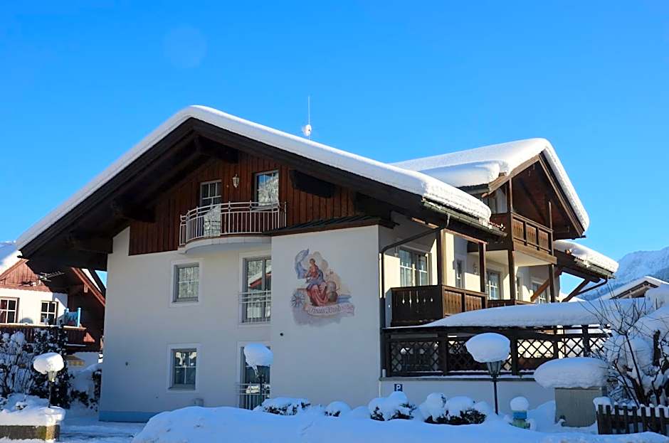 Hotel Rheinischer Hof