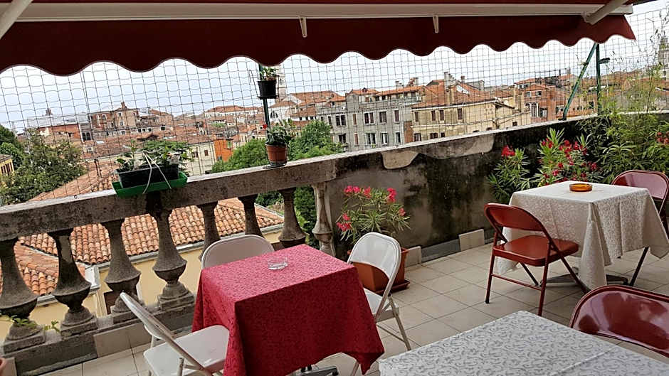 Ostello Domus Civica