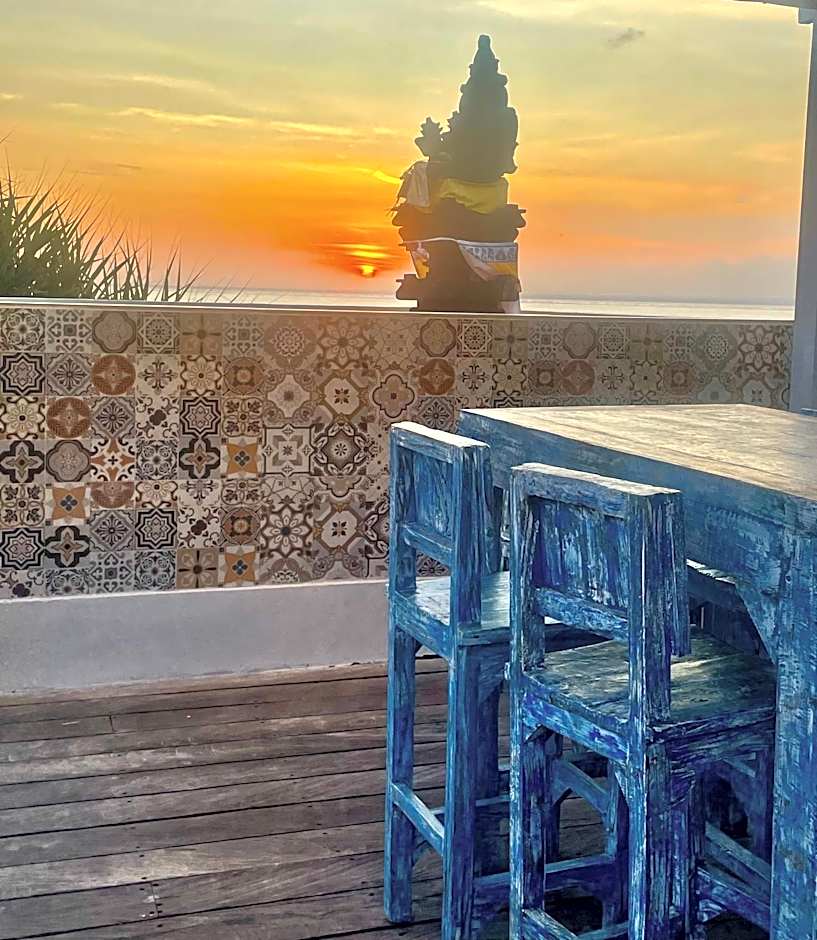 The Palms Ceningan Hotel