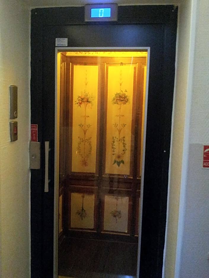 Hotel Azur