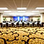 Hilton Indianapolis Hotel & Suites