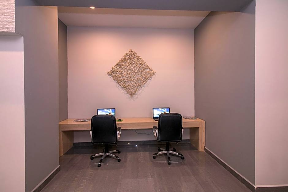 CHN Hotel Monterrey Aeropuerto, Trademark by Wyndham