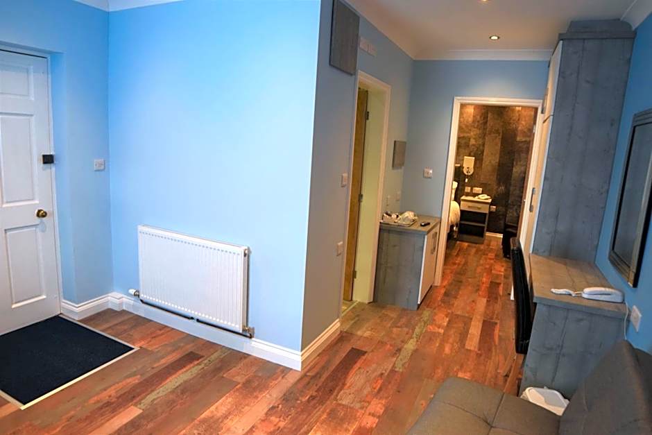 Dovedale Hotel and Restaurant