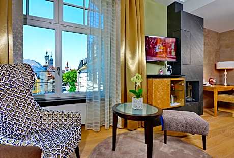 Hotel Torbraeu
