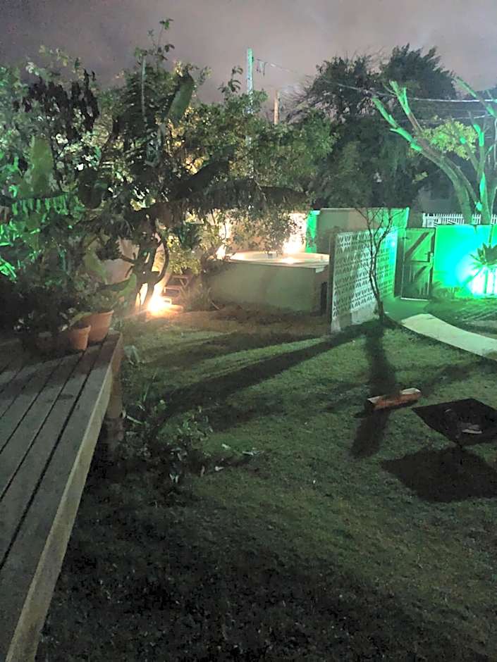 Aruã Suítes & Café