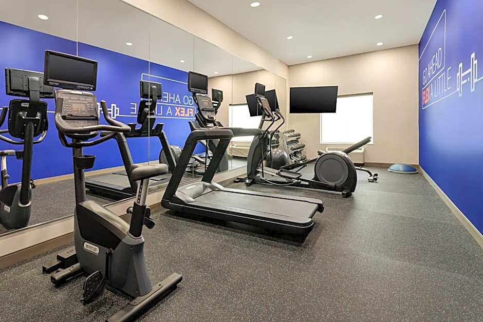 Holiday Inn Express & Suites Forrest City by IHG