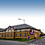 Premier Inn St. Neots - Colmworth Park