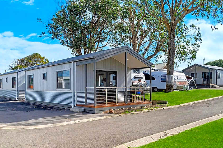 Portland Holiday Village