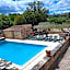 Logis Hôtel Restaurant L'Escarbille