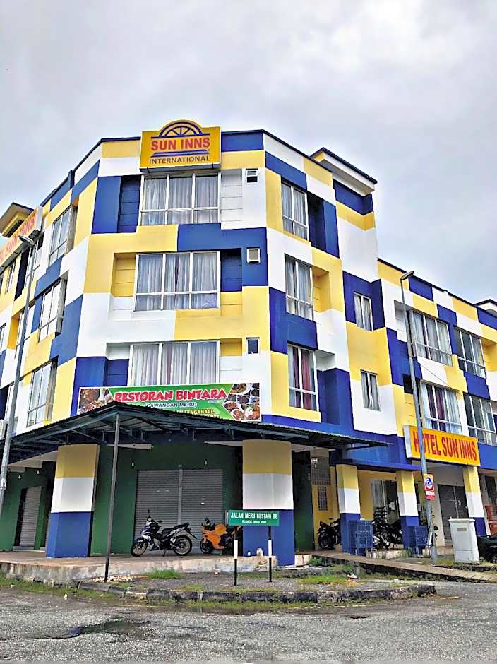 SUN INNS MERU RAYA