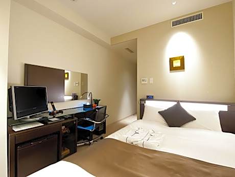 Small Double Bed with Breakfast