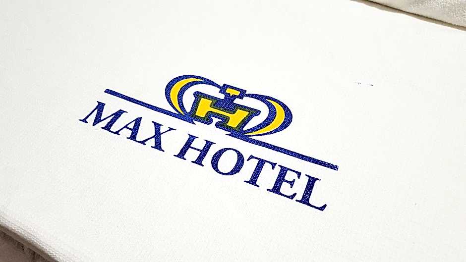Max Hotel