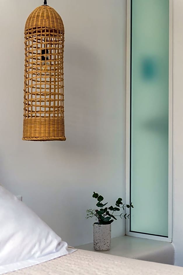 Vienoula's Garden Hotel