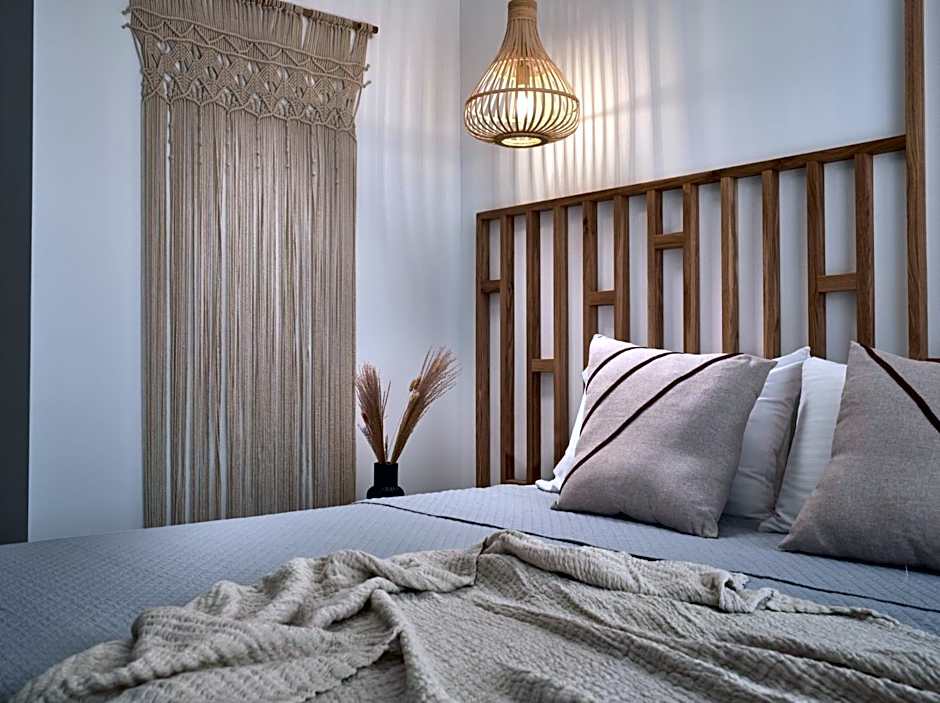 Cassiopeia Rooms & Suites