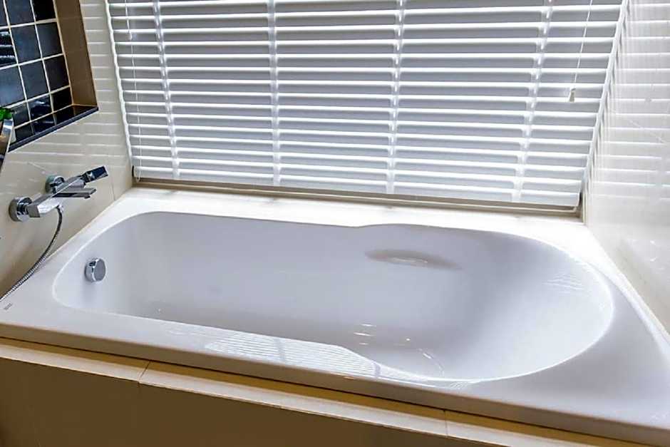 The Deck Patong by VIP