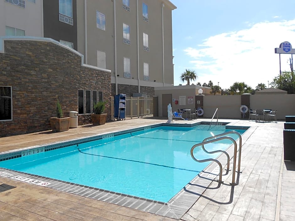 Holiday Inn Express & Suites Corpus Christi - North, an IHG Hotel